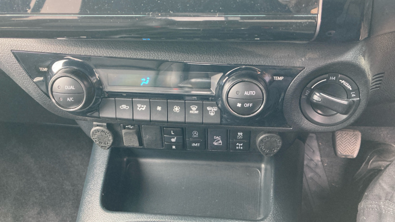 Toyota Hilux Diesel Invincible X D/Cab Pick Up 2.4 D-4D